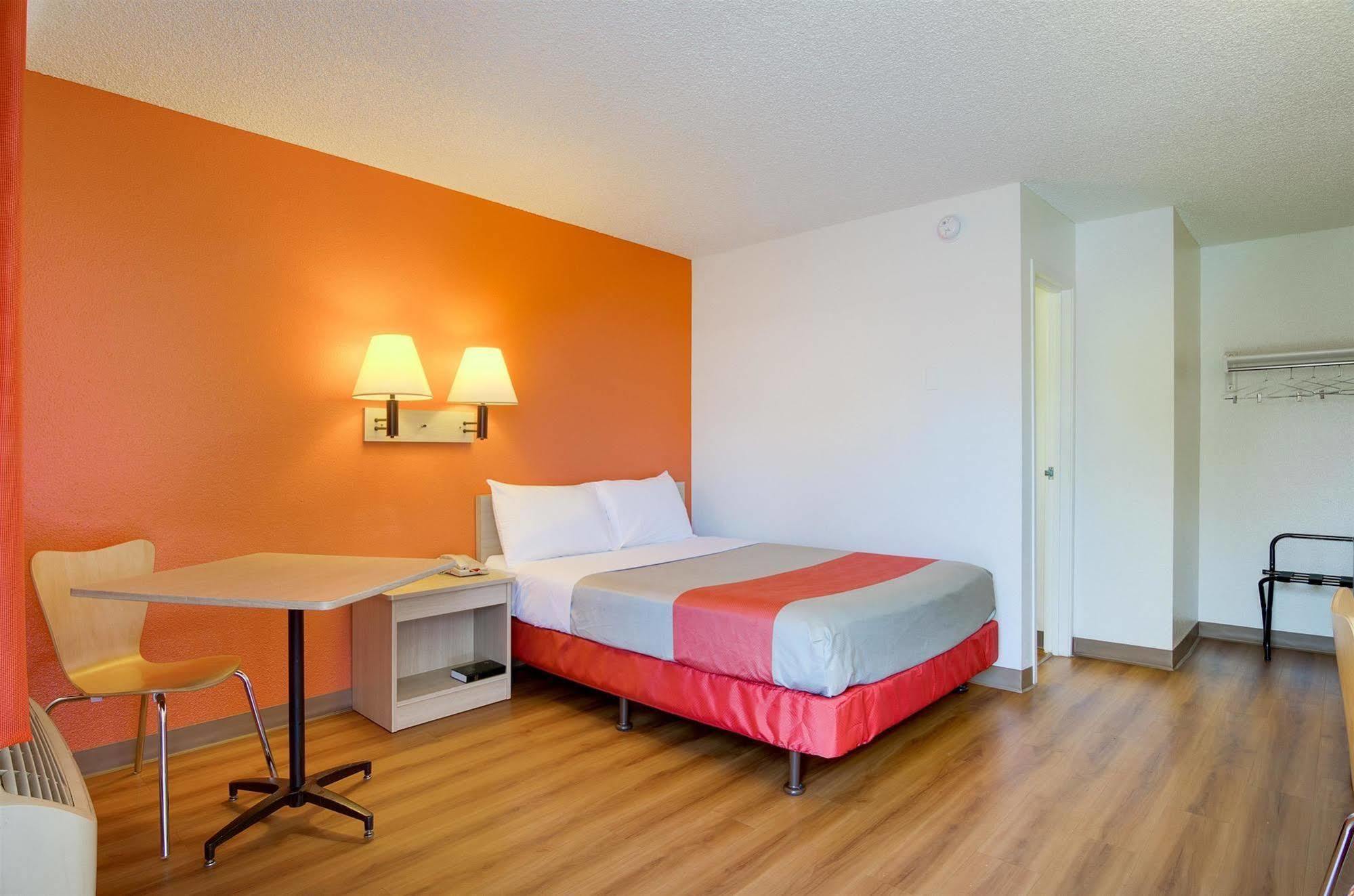 Motel 6-Tacoma, Wa - פייף מראה חיצוני תמונה