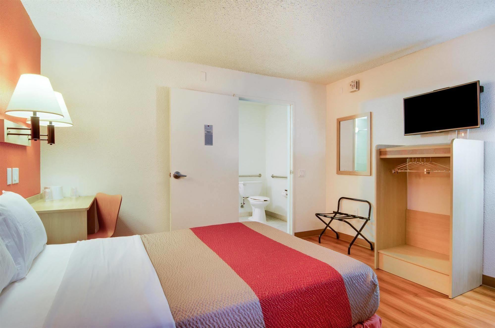 Motel 6-Tacoma, Wa - פייף מראה חיצוני תמונה
