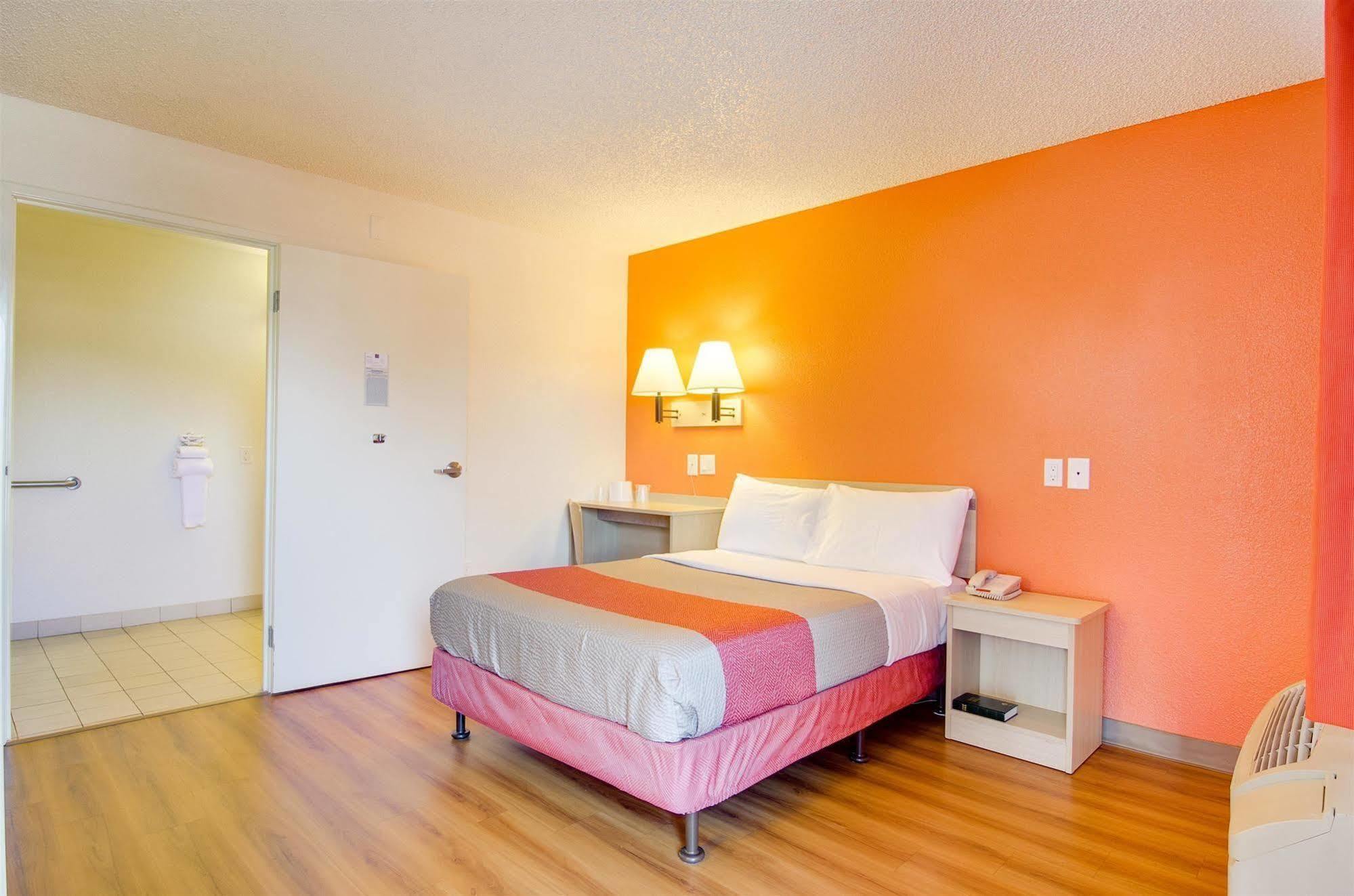 Motel 6-Tacoma, Wa - פייף מראה חיצוני תמונה